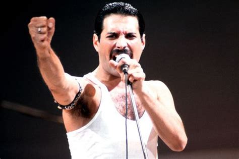 Queen : une compilation avec des inédits de Freddie Mercury en préparation - Queenworld.fr