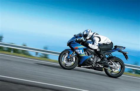 2017 Suzuki GSX-R750 Review