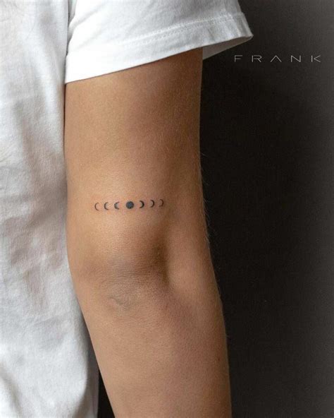 25+ Coolest Minimalist Tattoo Ideas That Will Inspire You