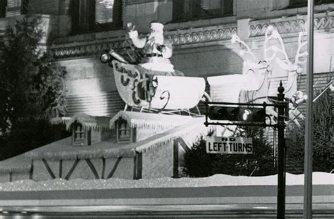 The fascinating story of Rikes Christmas window displays