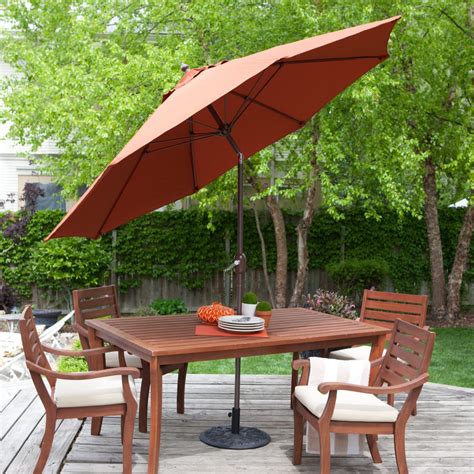 patio table umbrella 06 – TopsDecor.com