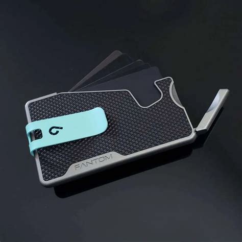 Fantom Wallet Review: Unique Card Fanning Mechanism – Gearscape