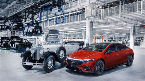 Mercedes-Benz Factory Marks ICE and EV Milestones | ASSEMBLY