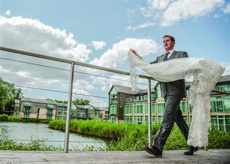 Cotswold Water Park Venue Gloucestershire | Amazing Space Weddings