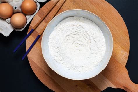 12 Best Whole Wheat Flour Substitutes - Substitute Cooking