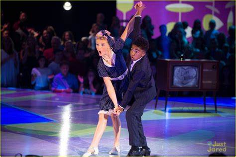 Miles Brown & Rylee Arnold 'Rock Around The Clock' For 'DWTS Juniors ...