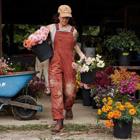 Women's Heirloom Gardening Bib Overalls | Duluth Trading Company Gardening Overalls, Gardening ...