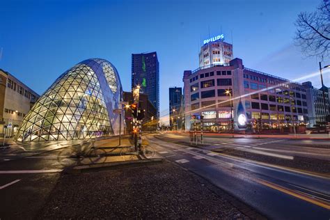 Flights to EINDHOVEN from WARSHAW both ways for €29! - TravelFree