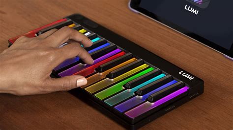 ROLI LUMI is a modular light-up keyboard for learners and pros - SlashGear