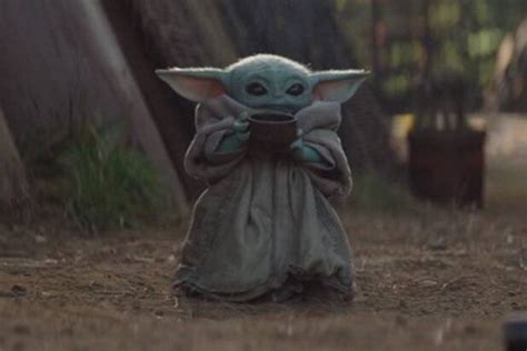 Baby Yoda Love Goes Hollywood: 7 Starry 'The Mandalorian' Memes - TheWrap