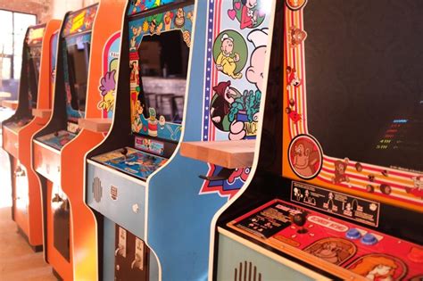 Adults Only Arcade: 16-Bit Bar Arcade In Ohio