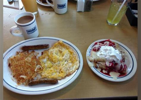 Highest-rated Breakfast Restaurants in Evansville, According to Tripadvisor | Stacker