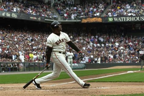 Barry Bonds hit 73 home runs in 2001. Could he hit 100 in 2019?