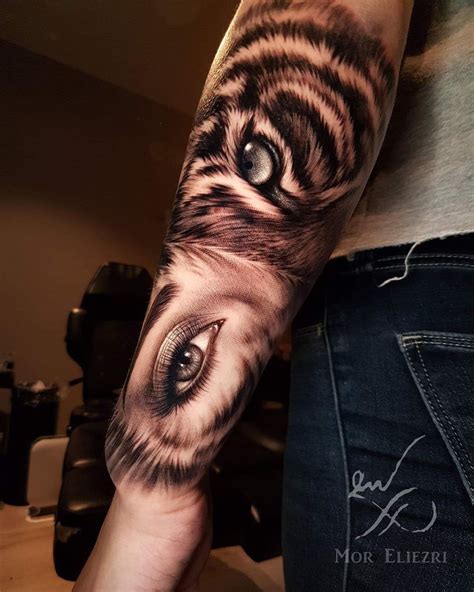 UPDATED: 38 Fierce Tiger Eyes Tattoo Designs (August 2020)