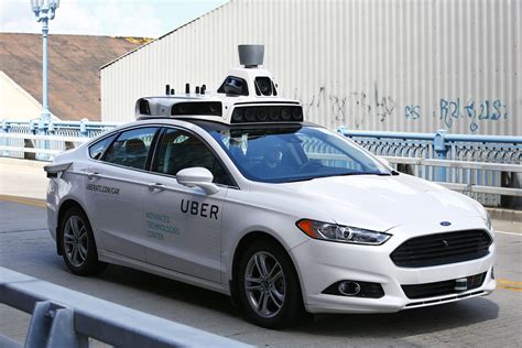 Exploring Driverless Vehicle Technology | Features