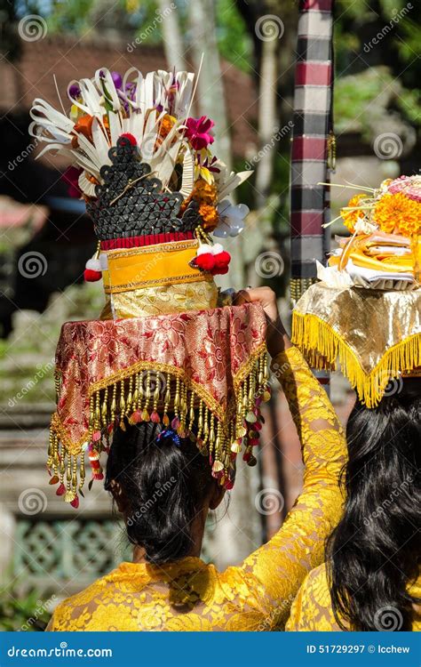 Ogoh-ogoh and Nyepi Day Parade Editorial Photography - Image of people ...