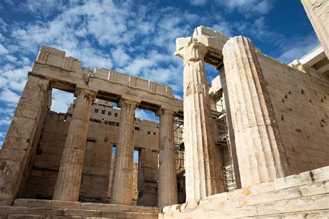 Propylaea Acropolis | Earth Trekkers