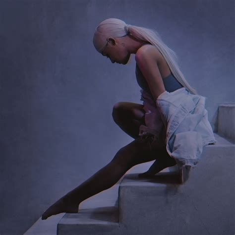 Ariana Grande’s Sweetener Photoshoot: A Look Into The Pop Star’s Stunning Visuals | CompasFestival