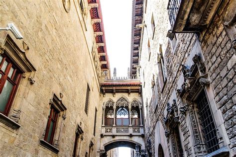 Barcelona Gothic Quarter Walking Tour: Triphobo