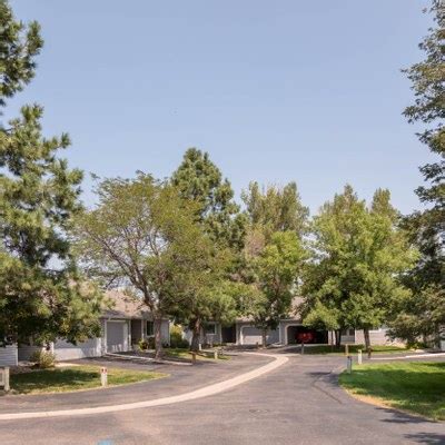 Heather Gardens, Aurora CO - Neighborhood Guide | Trulia