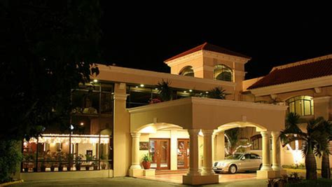 Hotel Del Rio $34 ($̶5̶3̶) - 2018 Prices & Reviews - Iloilo City, Philippines - TripAdvisor