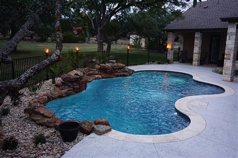 Georgetown, Texas Swimming Pool - Reliant Pools Austin's Custom Pool ...