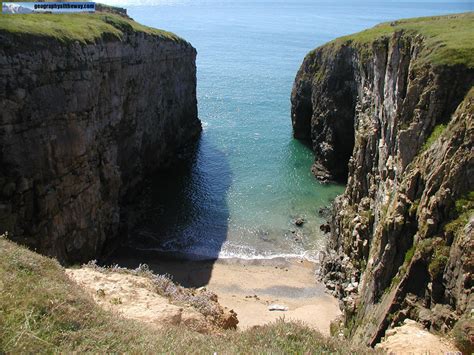 Coastal Landform - Narrow Bay / Geo. Pembroke, South Wales, UK. - a photo on Flickriver