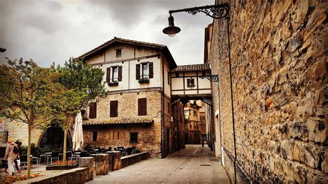 20 Must-Visit Attractions in Pamplona, Spain