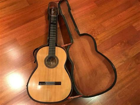 Andrés Segovia’s incredibly rare 1914 Ramirez guitar is going up for ...