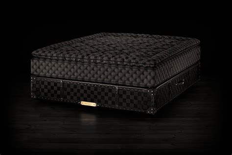 Hastens Grand Vividus Mattress | Uncrate