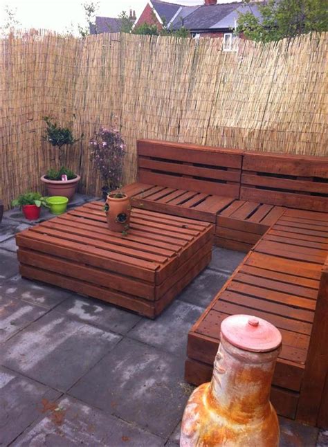 Quiet Corner:Wonderful Wood Pallet Outdoor Furniture Ideas - Quiet Corner