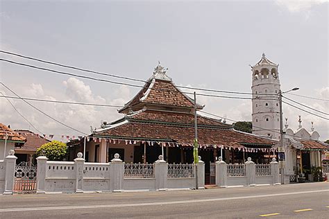 Sang Ekstasi: Masjid Tengkera, Melaka