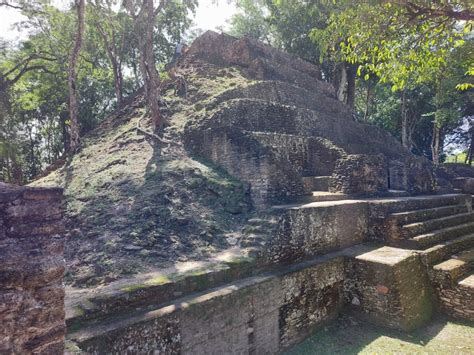 Cahal Pech Archaeological Reserve - San Ignacio - Belize - NOMADIC ...