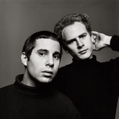 Sticking Around - Paul Simon and Art Garfunkel (New York, 1967)