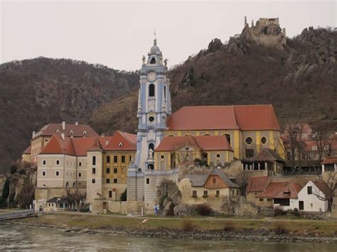 Adventures Ashore: Hiking to Durnstein Castle