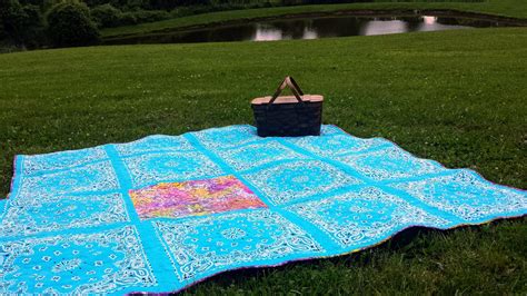 Picnic Blanket Beach Blanket Bandana Quilt Extra Large