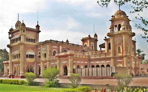 Faiz Mahal in Sindh: Location, History & More | Zameen Blog