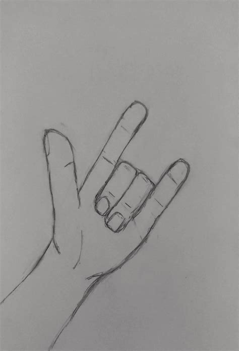 I thought I'd practice drawing hands : r/Spiderman