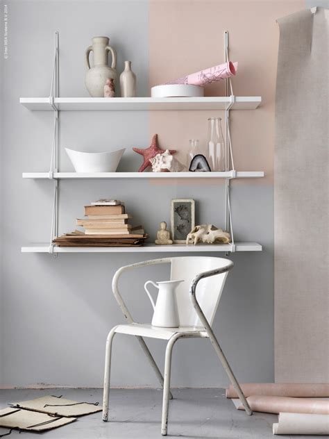 CHIC & MODERN WHITE SHELVING - Lobster and Swan