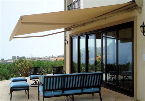 Retractable Awnings | Superior Awning