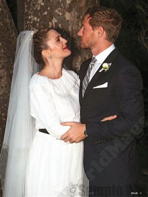 Drew Barrymore Wedding | Celebrity bride, Drew barrymore, Famous couples