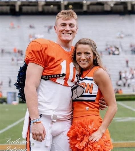 Bo Nix: Stats| Wife| Dad| Injury| Net Worth| Fiance - sportsjone