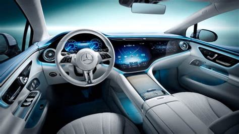 2023 Mercedes-Benz EQE350 Is a Smaller, Better-Looking EQS