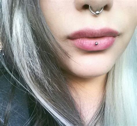 Pin by Wer on Pretty stuff | Ashley piercing, Piercings, Vertical labret piercing