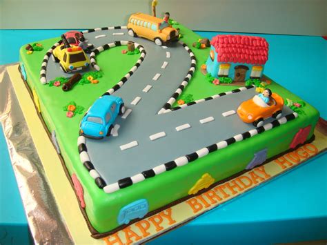 Yummy Baking: Car Theme Fondant Birthday Car