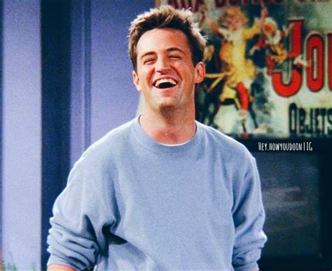 F.R.I.E.N.D.S | Chandler's Smile Matthew Perry, Friends Tv Series, Friends Tv Show, Friends ...