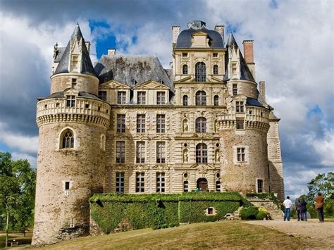 Château de Brissac | Val de Loire