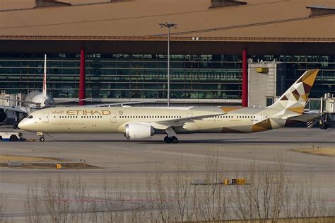 Etihad Airways Fleet Boeing 787-10 Dreamliner Details and Pictures