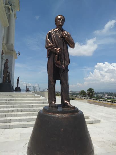 Estatua Francisco Del Rosario Sánchez