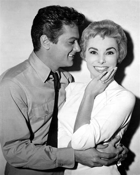 Tony Curtis and Janet Leigh. #hollywoodactor Tony Curtis and Janet Leigh. | Photos célèbres ...